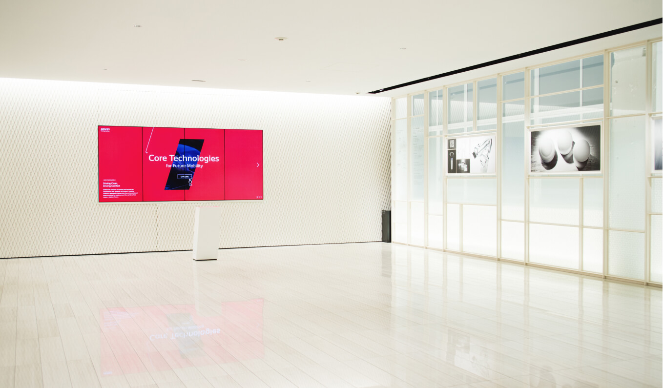 DENSO Brand Site, Digital Signage